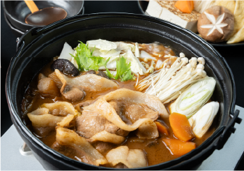 旬の野菜と味噌出汁のぼたん鍋
